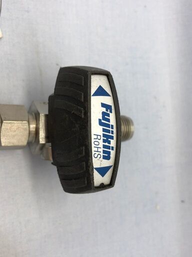 ヤマト産業 分析機用ライン圧力調整器　中古　LR-2BL　真鍮　管理番号IJ-75