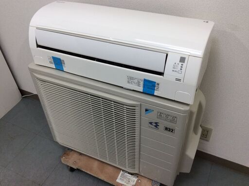 4/29受渡済)YJT4136【DAIKIN/ダイキン 18畳用エアコン】美品 2018年製