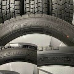 【GOODYEAR ICENAVI7 195/65R15】スタッドレス【トヨタ 50プリウス 純正ホイール 15インチ 6.5J5HPCD100+40】2017年製 バリ溝　(TG728) クレジットカード QRコード決済可能