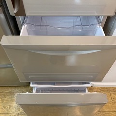 5/21 値下げ⭐️人気⭐️2019年製 HITACHI 315L冷蔵庫 R-K32JV 日立