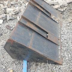 フォークリフト　バケット　除雪