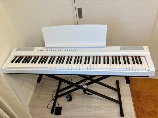 Yamaha 電子ピアノP125W