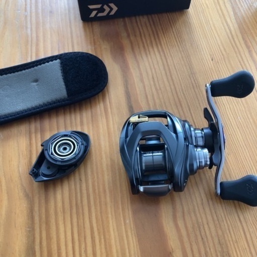 ☆虹桃RGB☆ハイパーWifi i7ゲーミング】フォートナイト、Apex◎現品