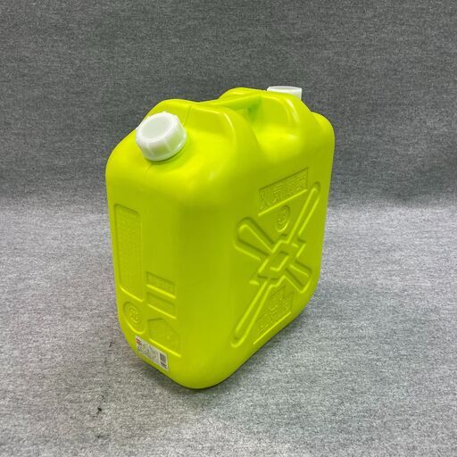 灯油 ポリタンク 18l ライムイエロー オシャレ 珍しいカラー かわいいです るーしー 鳥羽街道の生活雑貨の中古あげます 譲ります ジモティーで不用品の処分