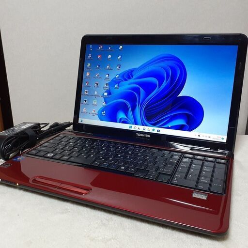 【取引中です】TOSHIBA　dynabook　15インチ　Wi-Fi　マルチ　テンキー付き　Windows11　④