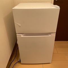 小型冷蔵庫(冷蔵、冷凍付き)