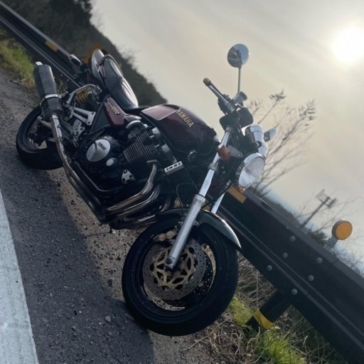 乗って帰れます‼️ご自宅まで陸送あり！XJR1200 ワインレッド