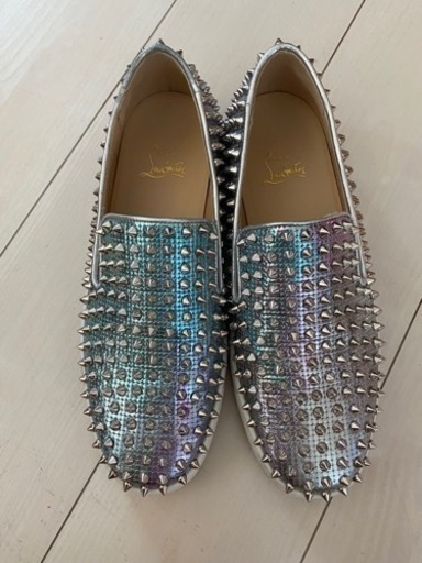 Christian Louboutin　スタッズスニーカー　シルバー