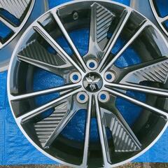 デリカD5 アーバンギア 純正アルミホイール