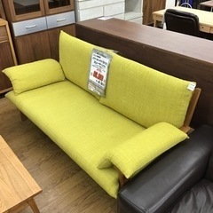 KP-64【ご来店頂ける方限定】HIDA 飛騨産業　ちぐさ　2シーターソファ　ライトグリーン