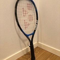 【無償】YONEX  子供用テニスラケット　21インチ