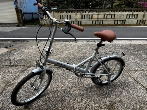【取引完了】現品特価　折りたたみ自転車　6段変速機能付き　ガソリン高騰対策に