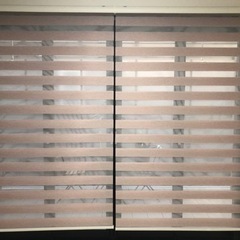 調光ロールスクリーン　ピンク