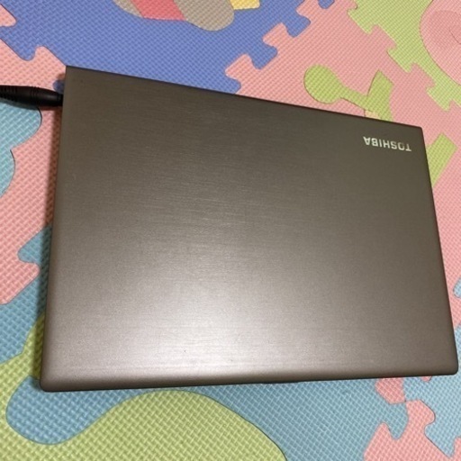 東芝 dynabook R63/A フルHD高輝度液晶 1920×1080ドット