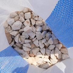 ガーデンストーン・敷石・砕石4袋 約60kg