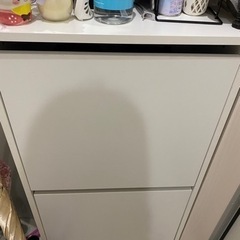 IKEA 靴箱　まだまだ使えます。