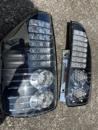 70.75ヴォクシー　ボクシー　テール　値下げしました。 voxy 社外テール 70 75