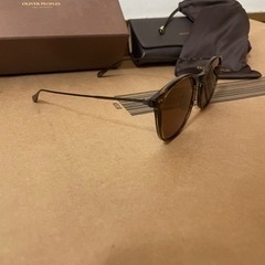 OLIVER PEOPLES オリバーピープルズ　サングラス　ケース、箱等あり
