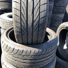 【ネット決済】225/40R18 ばり溝2本セット　