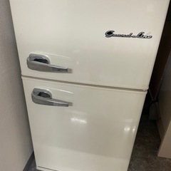 Grand-Line 冷蔵庫 90L無料であげます。