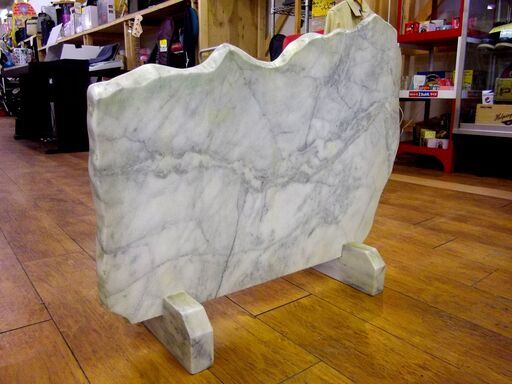 大理石 衝立 虎 干支 幅82×奥22×高66.5cm 寅 和室 装飾 飾り 玄関 札幌  