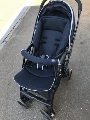 新生児から使える  A型ベビーカー