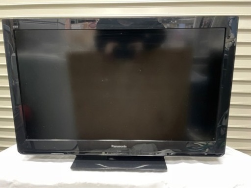 y1070 Panasonic パナソニック ビエラ デジタルハイビジョン液晶テレビ 32インチ 32型液晶テレビ　TH-L32C3 2011年製
