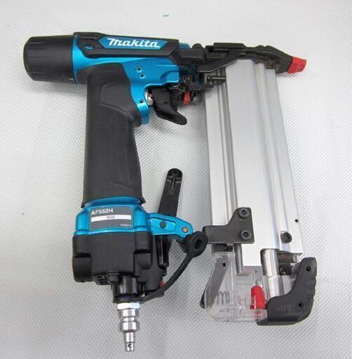 マキタ☆高圧仕上釘打 55mm AF552HM フィニッシュネイラ 青 makita