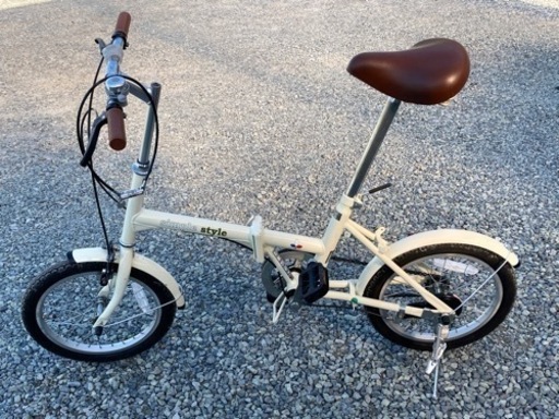 折り畳み自転車 16インチ 中古 ホワイトベージュ 16インチ折りたたみ自転車
