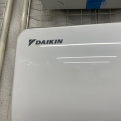 ルームエアコン(2.2K)　ダイキン　F22XTES-W    2020年製　中古品 6～9畳用