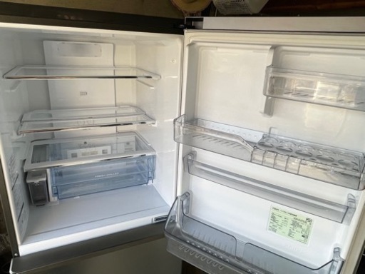 売却済み【中古】AQUA 272ℓ 3ドア冷蔵庫 - 冷蔵庫 