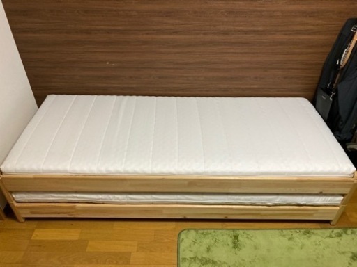 IKEA  ウトーケル　ベッドフレーム＋マットレス2枚セット