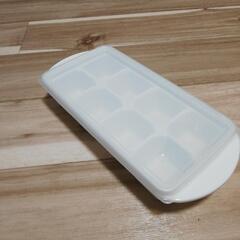 離乳食　容器　冷凍保存　製氷機