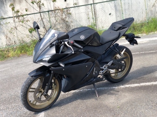 【交換・下取可】 貴重‼️ ヤマハ YZF - R 125 人気のマッドブラック‼️ ゴールドホイール✨　逆輸入車　正規車両‼️ 多数整備済み‼️ 本格派スポーツのフルサイズモデル✨　125ccで維持費も格安‼️ ツーリングや通勤通学にも✨　この機会に格安にて‼️