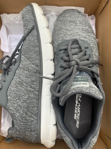 【5,000円】【SKECHERS】【数回使用のみ】『レディース24』