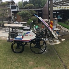 田植え機　4条植え