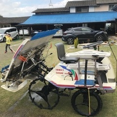 田植え機　4条植え