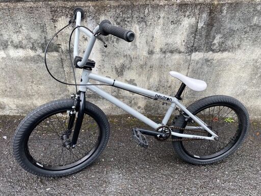 Fly bikes フライバイクス neutron　ニュートロン 2014年製？　BMX 　直接引き取り大歓迎‼