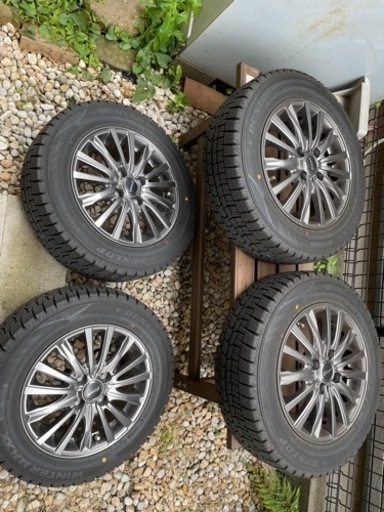 正規通販】 17インチ - スタッドレスタイヤ 205/60R16 DUNLOP ホイール