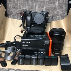 SONYα6400/TAMRON 17-70 F/2.8レンズ/バッテリーグリップ/Peakdsignハンドストラップ＆肩ひも(写真掲載しきれてません)