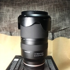 SONYα6400/TAMRON 17-70 F/2.8レンズ/バッテリーグリップ/Peakdsignハンドストラップ＆肩ひも(掲載し切れなかった写真をコチラに載せています)