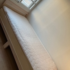 【ネット決済】シングルベッド、ベッドマット付き