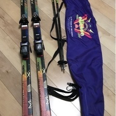 ヴィンテージ　ELANのスキー板、ストック、スキーケース