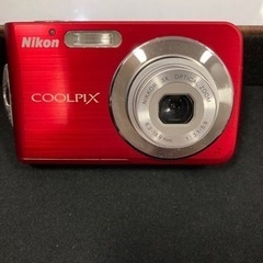 Nikon COOLPIX S210 