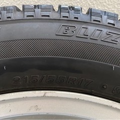 スタッドレスタイヤ+アルミ4本セット　ブリザックVRX 215-55-R17