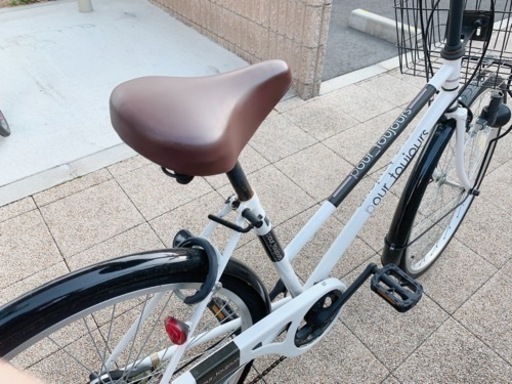 ※お譲り先決定しました　自転車　前カゴ、ライト、カギ2つあり