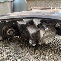 フリード　GB8 左右ヘッドライト