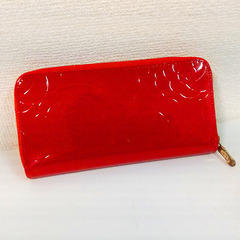 花柄の赤い長財布　【４月に処分】