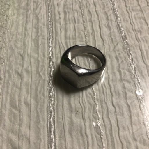 印台のチタン指輪