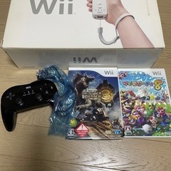 【ネット決済・配送可】【セット】任天堂Wii + 人気ソフト2本...